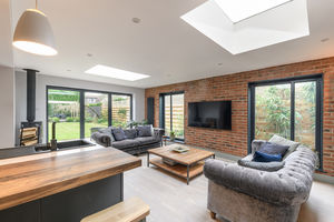 Photo 6- click for photo gallery